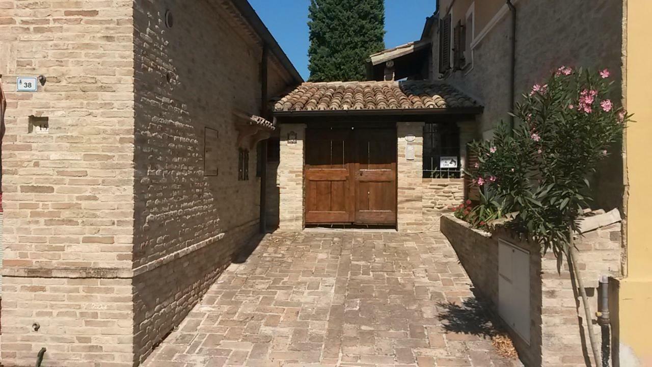 Il Poggio Vila Mombaroccio Exterior foto